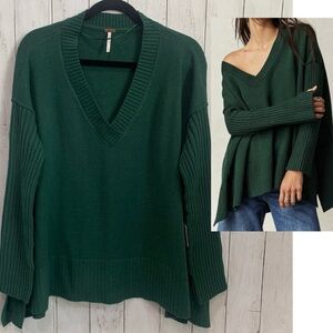 NWT Free People Orion A Line Tunic XS Oversized Boho Sweater Ribbed Knit V Neck